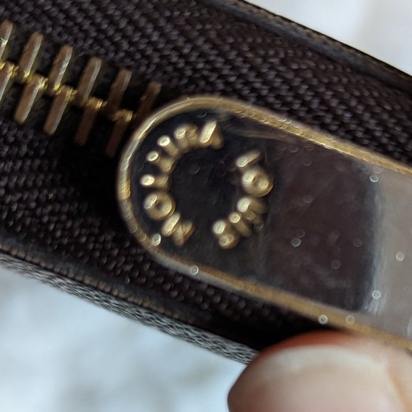 Louis Vuitton Damier Ebene Zippy Wallet w/ box & dust bag - Picture 7 of 13